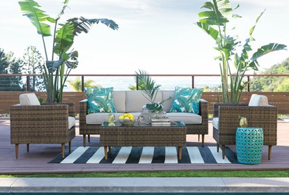 CHOOSING A RUG FOR YOUR OUTDOOR SPACE